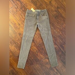 American Eagle AE AEO NWT Super Stretch jegging 2 Regular